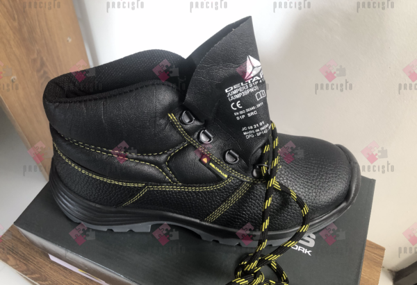 DELTA PLUS BLACK SHOES
